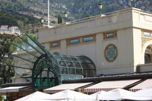 Das Café De Paris in Monte Carlo